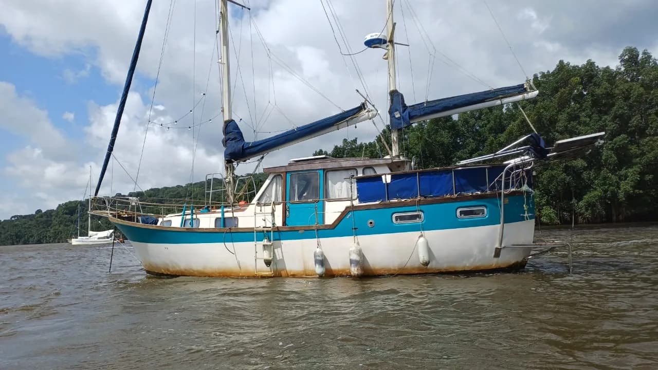 Home Boat Guyane